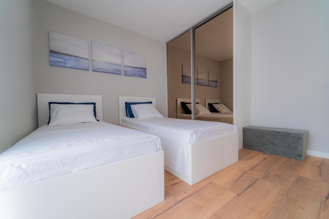 Luxury Apartment Laluna Kamen Exterior photo
